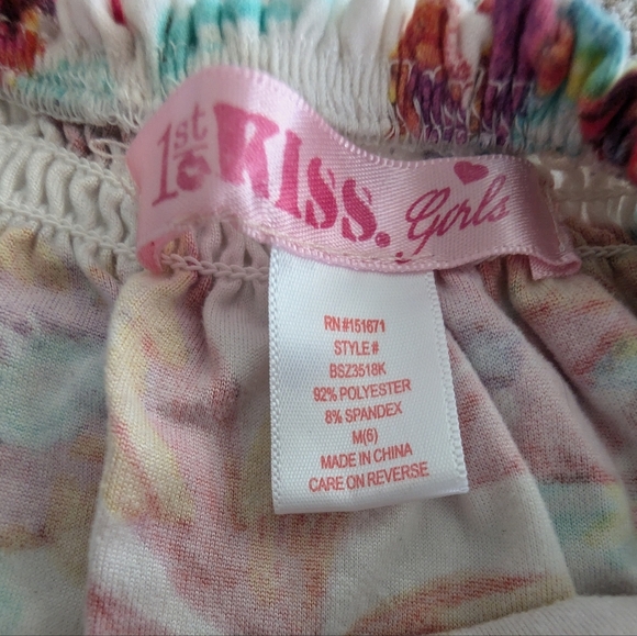 1st Kiss Multicolor Floral Set - Picture 5 of 5